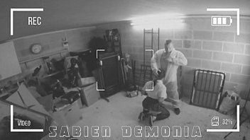 Redare Francezi filmati de o camera ascunsa in timp ce fac sex in garaj