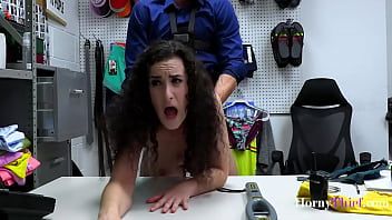 Reproduzir Filmes de terror sublinhados xxx no escritório xxx