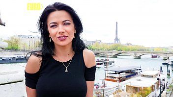 Redare Cosmina din sibiu xvideos xvideos incendiar cu o matura brazilian
